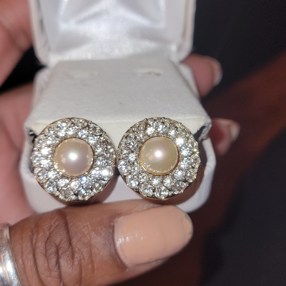 Signed Nina Ricci - Picture 2 of 4